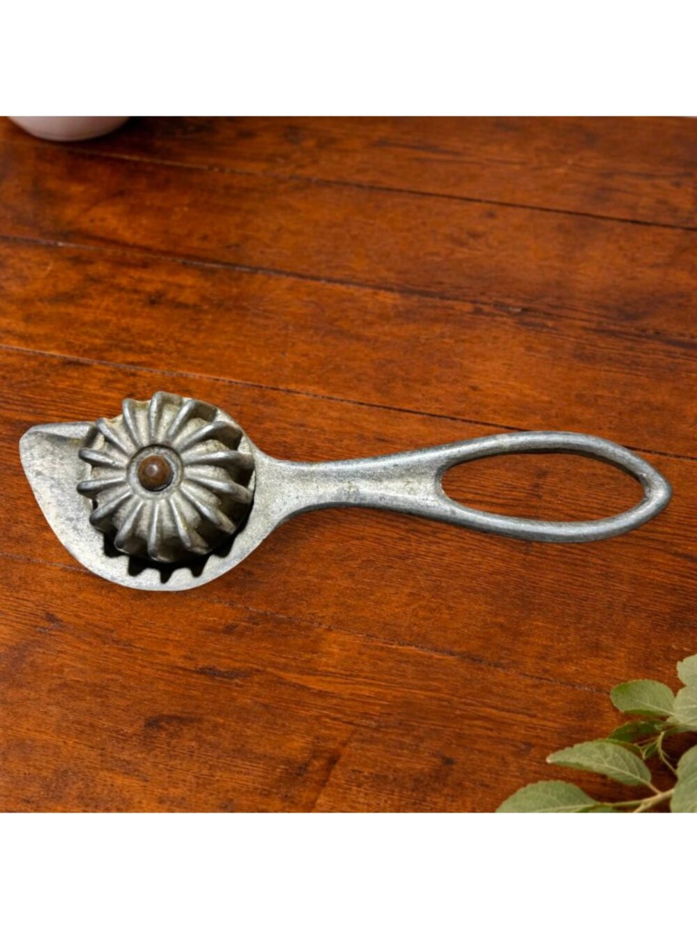 Vintage Cast Aluminum Biscuit Cutter With Handle And Fluted Design - Picture 3 of 7